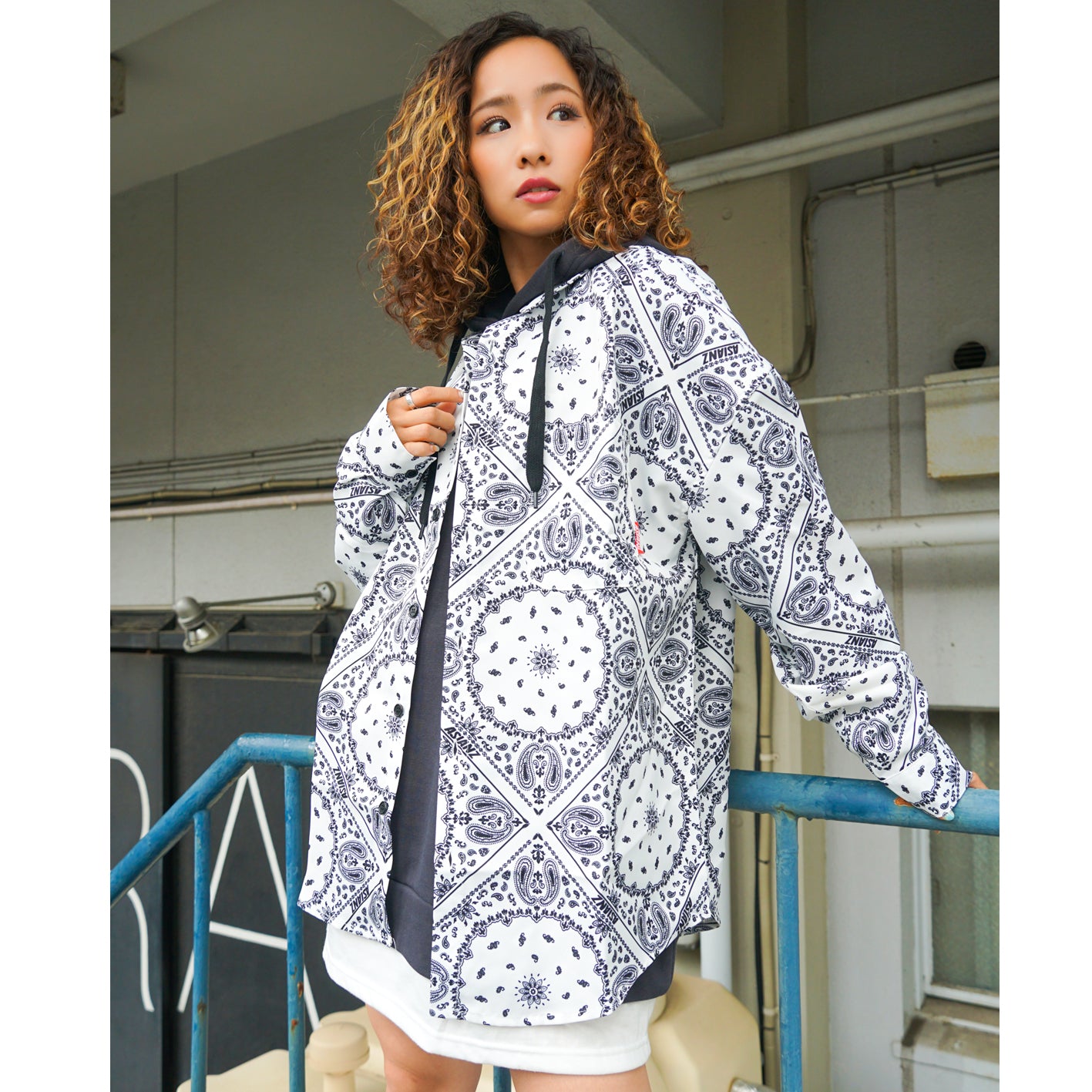 (セール商品)ASIANZ バンダナ柄シャツ